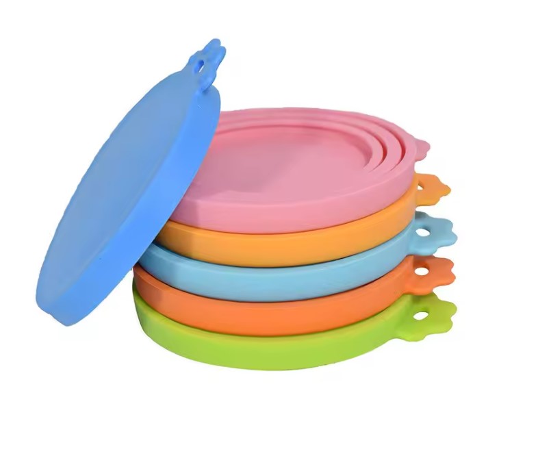 Reusable Silicone Pet Can Lid – BPA Free, Fits Most Cans