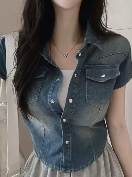 Women’s Slim Fit Denim Jacket